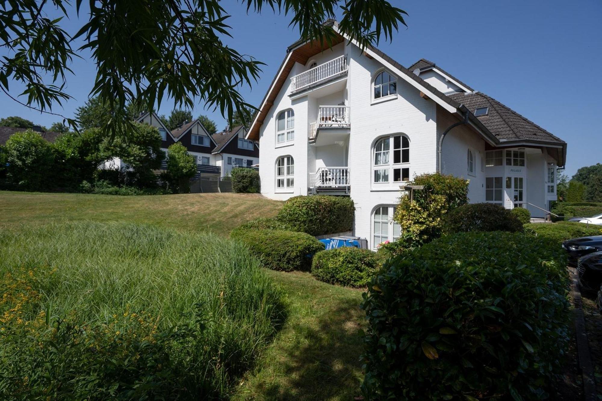 Haus Pegasus Gartenliebe Scharbeutz Extérieur photo